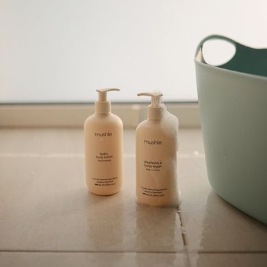 Mushie Baby Shampoo & Body Wash Fragrance Free Cosmos &mdash; дитячий шампунь та гель для тіла 400 мл